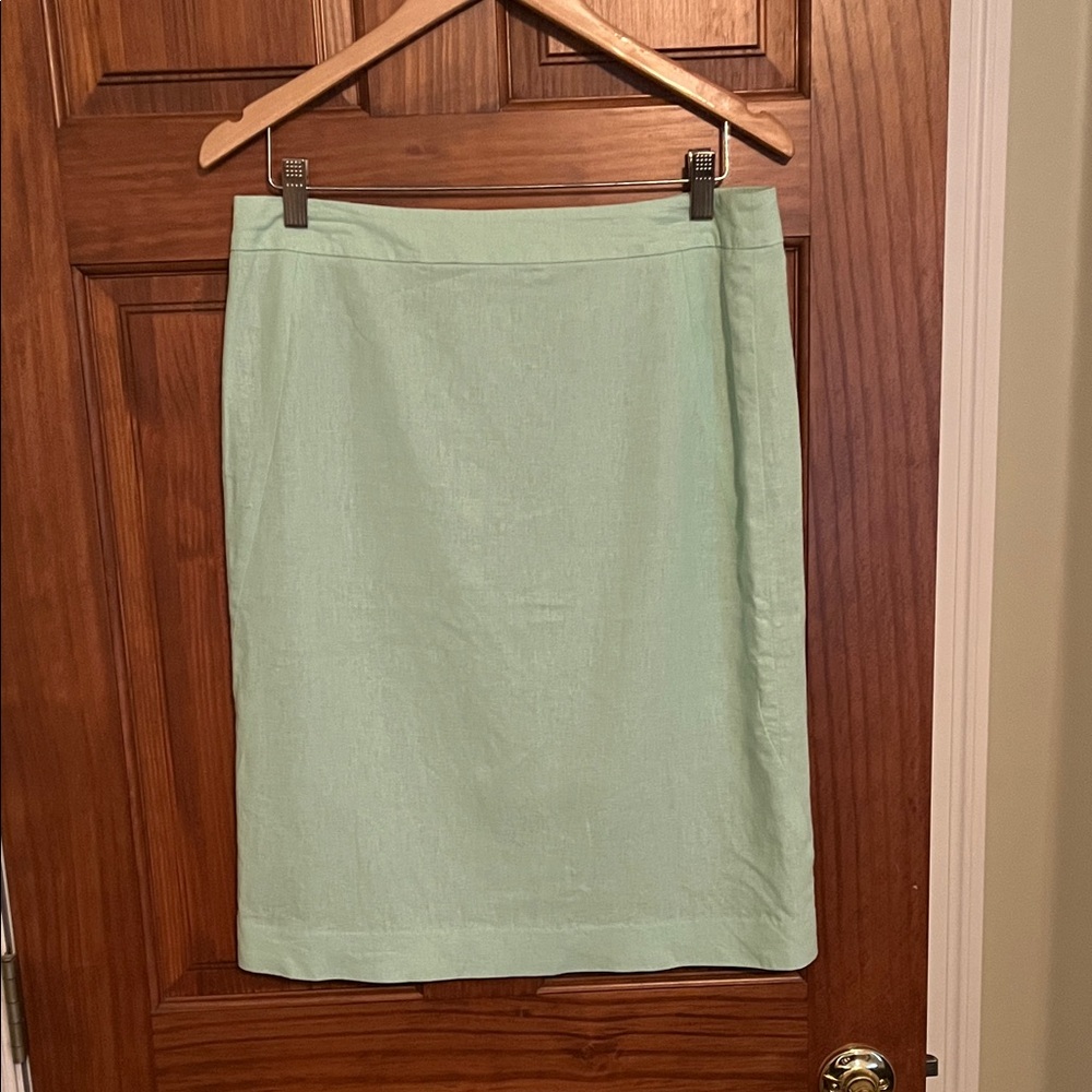 Chadwicks Light Green Pencil Skirt